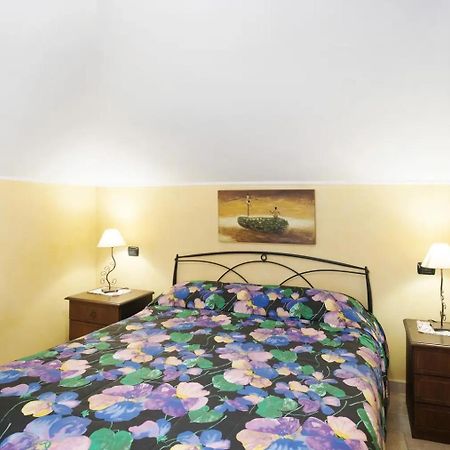 L'Albicocco Apartment Dolceacqua Luaran gambar