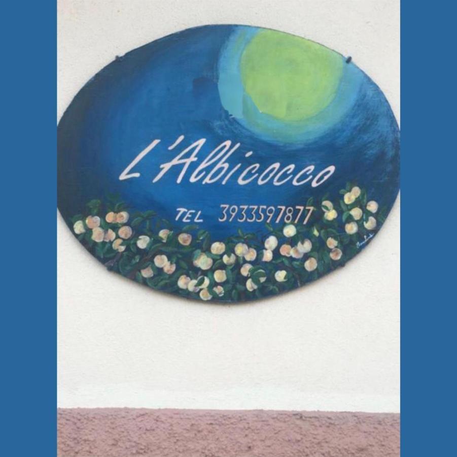 L'Albicocco Apartment Dolceacqua Luaran gambar
