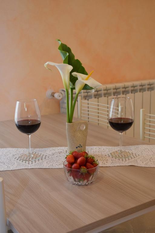 L'Albicocco Apartment Dolceacqua Luaran gambar